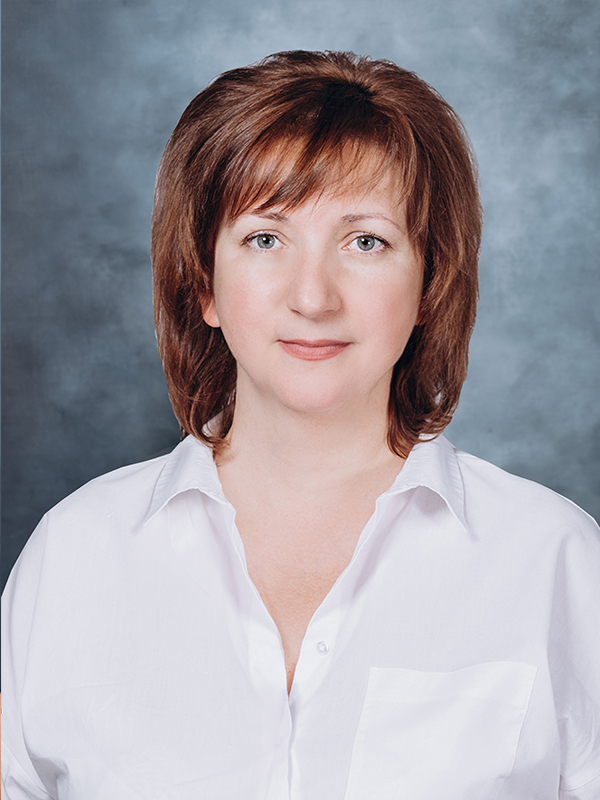 Позднякова Оксана Владимировна.